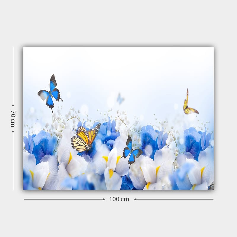 Lerretsbilde 70x100 cm - Fargerik komposisjon av sommerfugler som svever over hvite og blå blomster - Blå / Hvit / Gul - Innredning - Bilder & kunst - Lerretsbilder