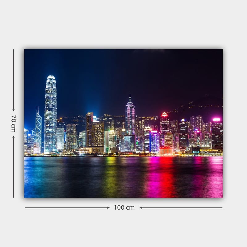 Lerretsbilde 70x100 cm - Fargerik nattutsikt over Hong Kongs skyline med opplyste skyskrapere - Blå / Lilla / Rosa - Innredning - Bilder & kunst - Lerretsbilder