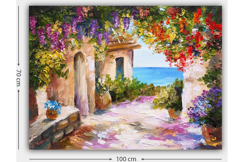 Lerretsbilde 70x100 cm - Fargerik og livlig smug med blomster og havutsikt - Lilla / Grønn / Rød - Innredning - Bilder & kunst - Lerretsbilder