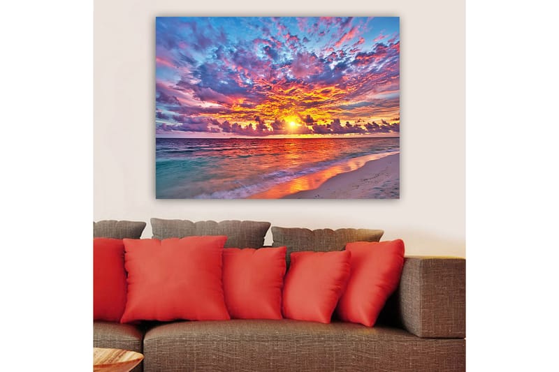 Lerretsbilde 70x100 cm - Fargerik solnedgang over havet med dramatiske skyer - Lilla / Oransje / Blå - Innredning - Bilder & kunst - Lerretsbilder