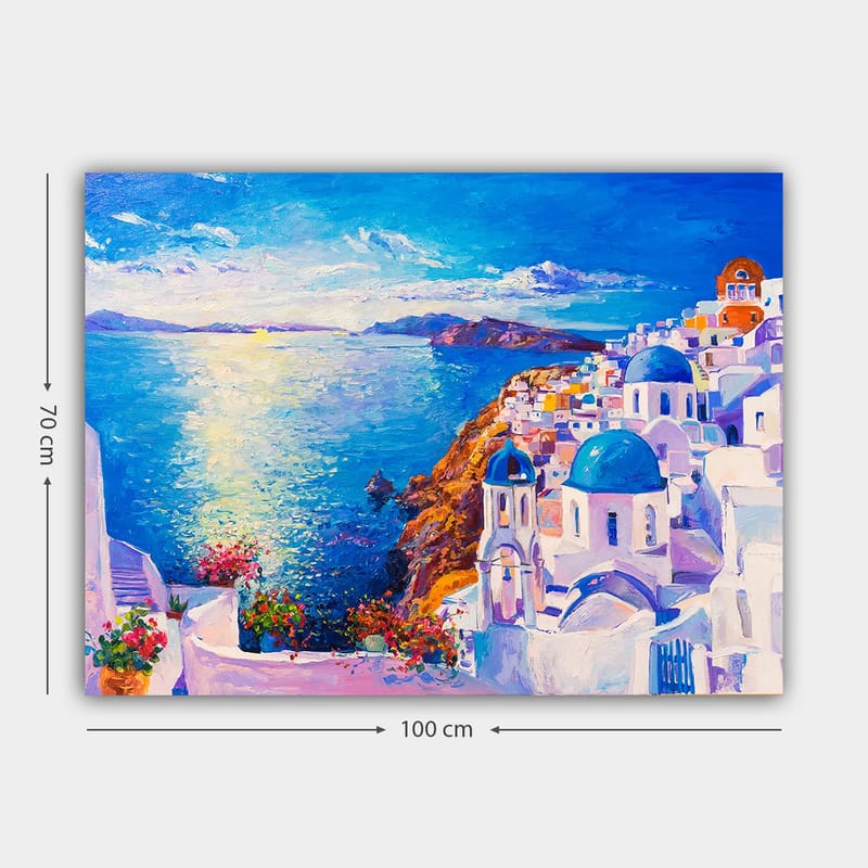 Lerretsbilde 70x100 cm - Fargerik utsikt over en gresk kystby med hvite bygninger og blå kupler som strekker seg mot havet - Blå / Hvit / Oransje - Innredning - Bilder & kunst - Lerretsbilder