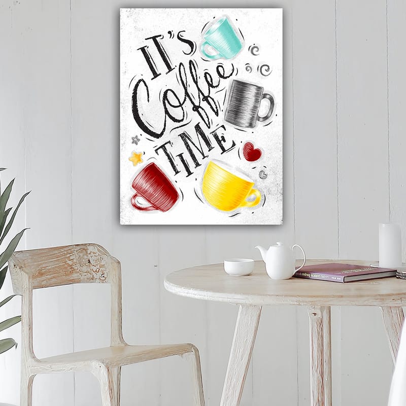 Lerretsbilde 70x100 cm - Flere fargerike kaffekopper med teksten It's Coffee Time - Turkis / Rød / Gul - Innredning - Bilder & kunst - Lerretsbilder