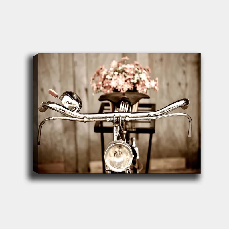 Lerretsbilde 70x100 cm - Gammeldags sykkel med blomster i kurven, Sølv / Rosa / Svart