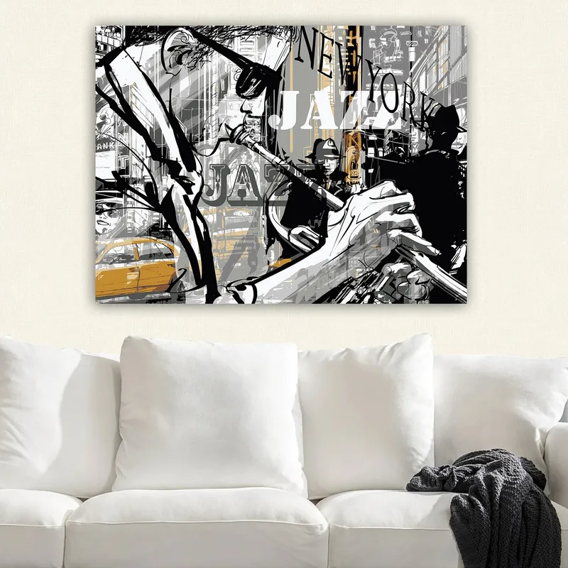 Lerretsbilde 70x100 cm - Jazzmusiker som spiller trompet i et pulserende bybilde i New York - Svart / Grå / Gul - Innredning - Bilder & kunst - Lerretsbilder