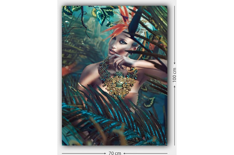 Lerretsbilde 70x100 cm - Kvinne i et tett, frodig miljø med en intrikat smykkedetalj som fanger blikket - Mørkegrønn / Turkis / Beige - Innredning - Bilder & kunst - Lerretsbilder