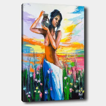 Lerretsbilde 70x100 cm - Kvinne som bærer en potte, omgitt av blomster og en fargerik himmel ved solnedgang - Oransje / Blå / Grønn - Innredning - Bilder & kunst - Lerretsbilder