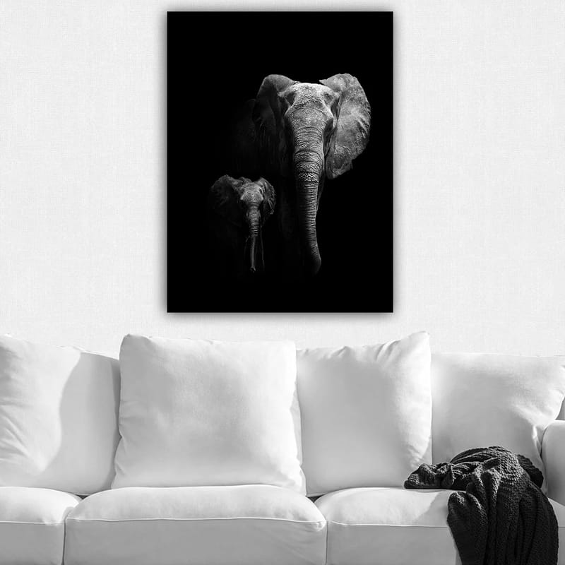 Lerretsbilde 70x100 cm - Majestetisk elefant og en kalv som fremhever forholdet deres i en dramatisk svart-hvitt-komposisjon - Svart / Grå - Innredning - Bilder & kunst - Lerretsbilder