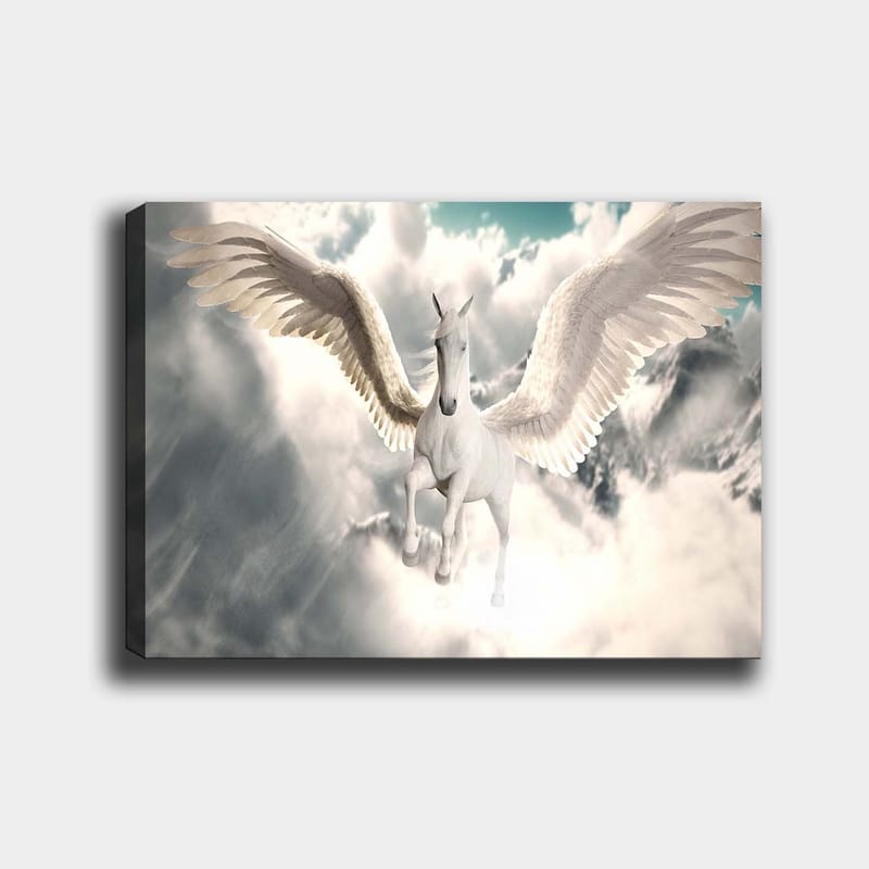 Lerretsbilde 70x100 cm - Majestetisk vinget enhjørning som svever gjennom skyene, Hvit / Lys blå / Grå