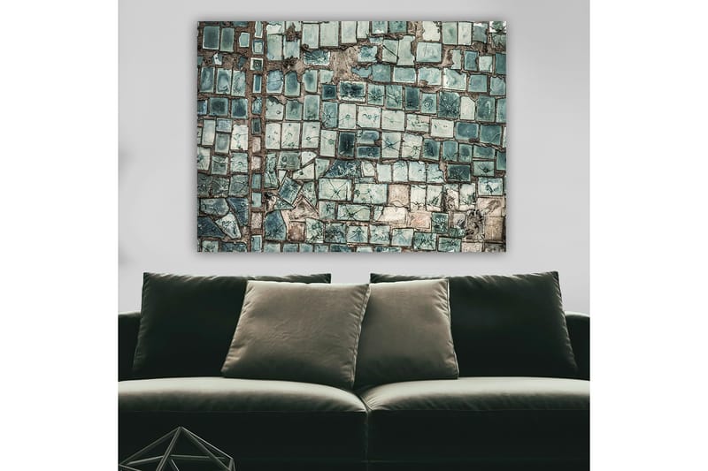 Lerretsbilde 70x100 cm - Mosaikk av varierende grønne og blå fliser med en teksturert overflate - Mørkegrønn / Lysegrønn / Blå - Innredning - Bilder & kunst - Lerretsbilder