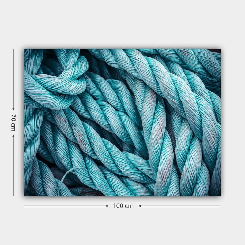 Lerretsbilde 70x100 cm - Nærbilde av sammenflettede tau som skaper en dynamisk og teksturert komposisjon - Turkis / Lys blå - Innredning - Bilder & kunst - Lerretsbilder