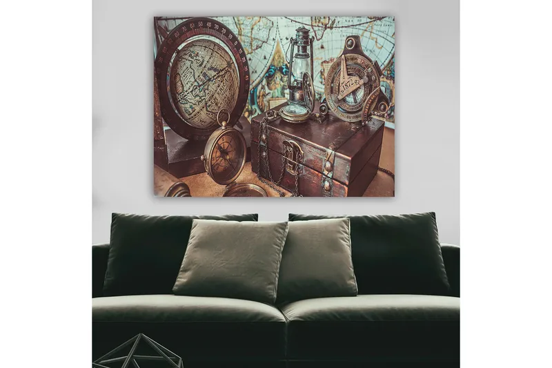 Lerretsbilde 70x100 cm - Nostalgisk samling av navigasjonsverktøy og en globus som fremhever eventyr og utforskning - Brun / Gull / Blå - Innredning - Bilder & kunst - Lerretsbilder