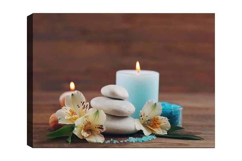 Lerretsbilde 70x100 cm - Rolig komposisjon av steiner, blomster og stearinlys som skaper en avslappende atmosfære, Lys blå / Hvit / Grønn