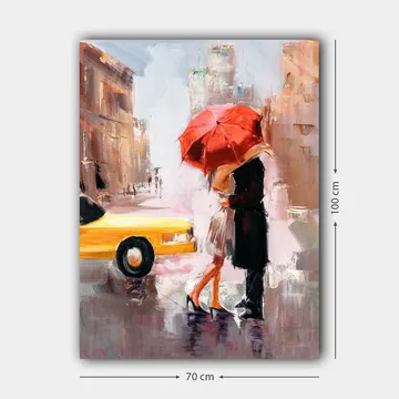 Lerretsbilde 70x100 cm - Romantisk kyss under en rød paraply i urbane omgivelser - Rød / Svart / Gul - Innredning - Bilder & kunst - Lerretsbilder