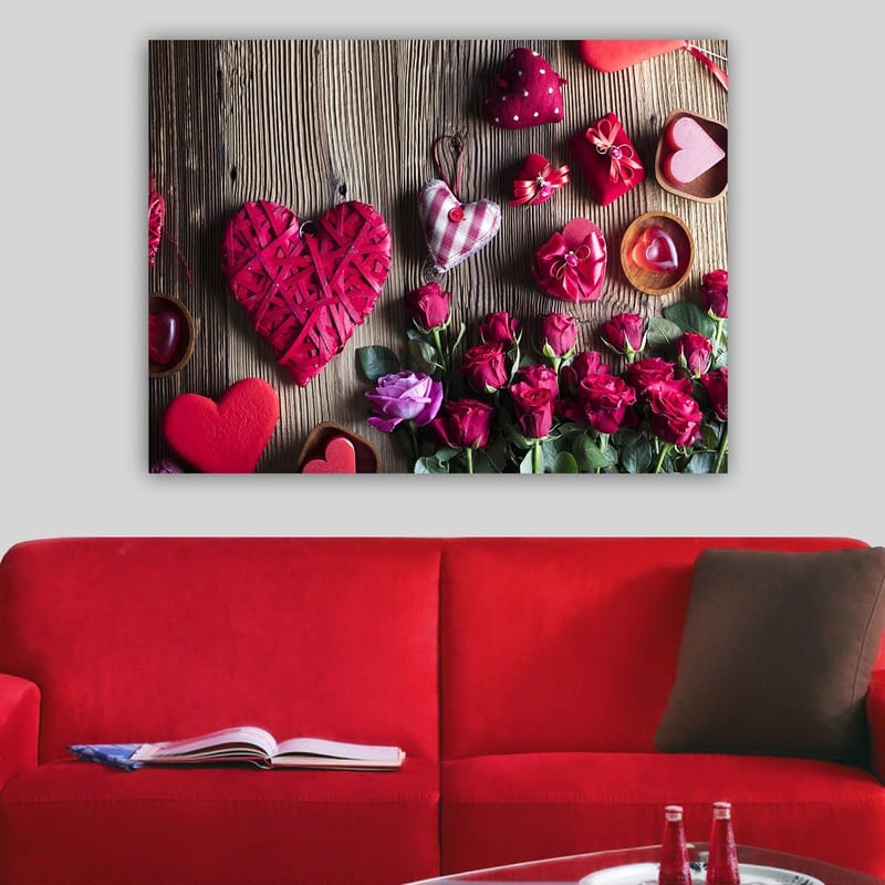 Lerretsbilde 70x100 cm - Romantisk samling av hjerteformede dekorasjoner og roser - Rød / Grønn / Rosa - Innredning - Bilder & kunst - Lerretsbilder