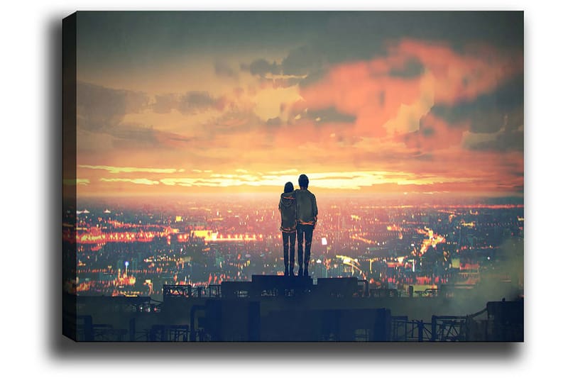 Lerretsbilde 70x100 cm - Romantisk silhuett av et par som står sammen og beundrer en solnedgang over en by - Oransje / Blå / Svart - Innredning - Bilder & kunst - Lerretsbilder