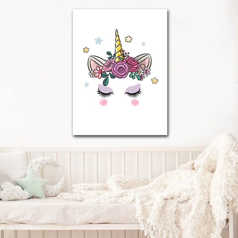 Lerretsbilde 70x100 cm - Søt enhjørning med blomster og stjerner som dekorasjon - Lilla / Rosa / Gull - Innredning - Bilder & kunst - Lerretsbilder