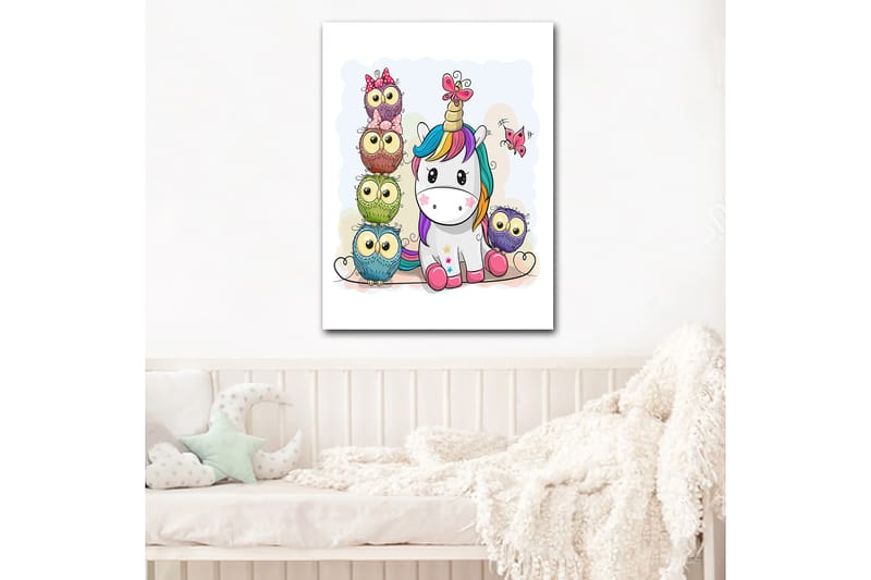Lerretsbilde 70x100 cm - Søt enhjørning omgitt av fargerike ugler med store øyne - Grå / Grønn / Lilla - Innredning - Bilder & kunst - Lerretsbilder