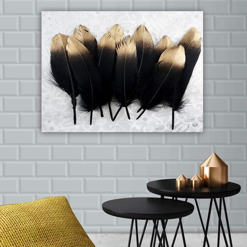 Lerretsbilde 70x100 cm - Samling av elegante fjær i svart og gull - Svart / Gull - Innredning - Bilder & kunst - Lerretsbilder