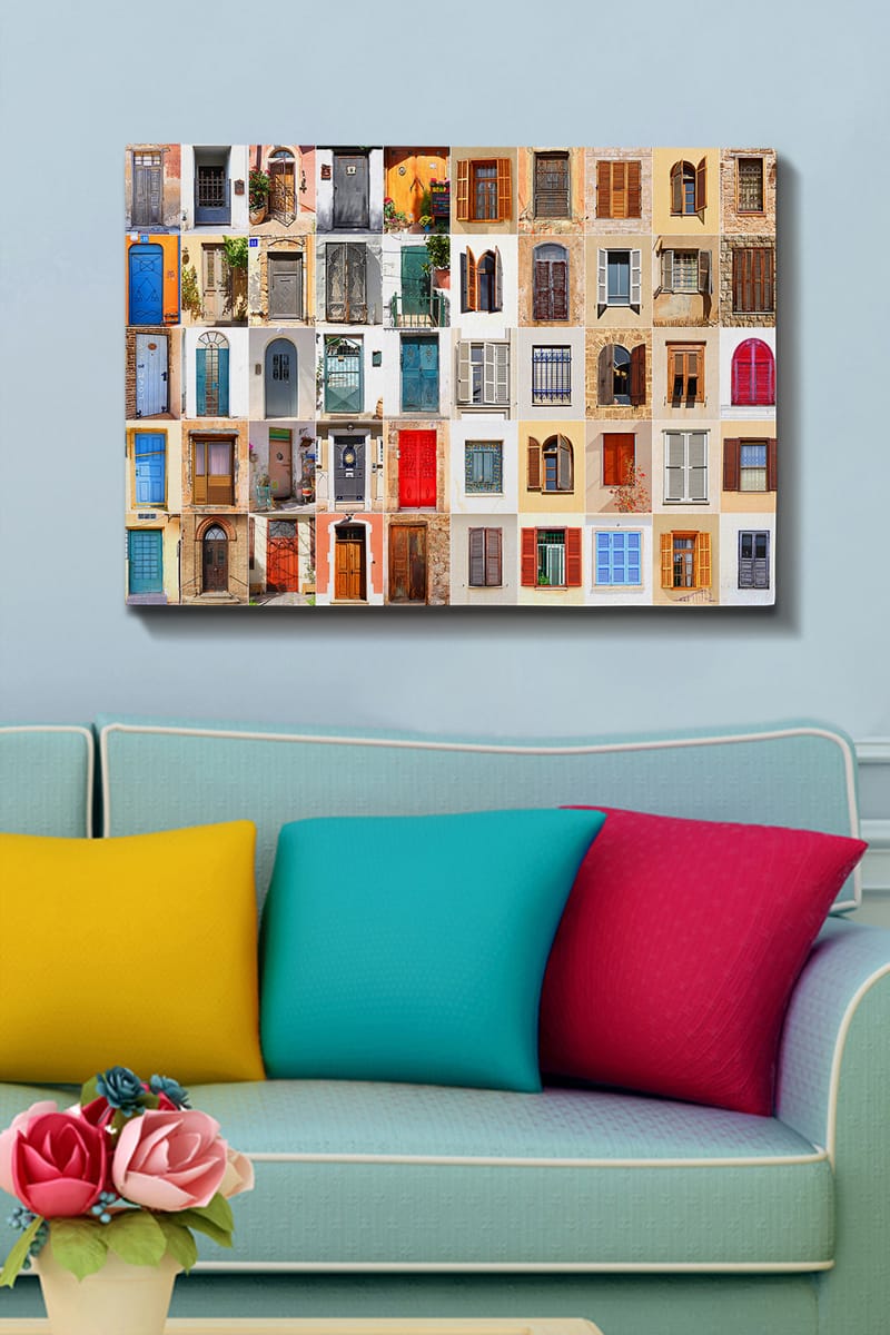 Lerretsbilde 70x100 cm - Samling av fargerike dører og vinduer fra forskjellige bygninger som skaper en levende og variert komposisjon - Blå / Rød / Brun - Innredning - Bilder & kunst - Lerretsbilder