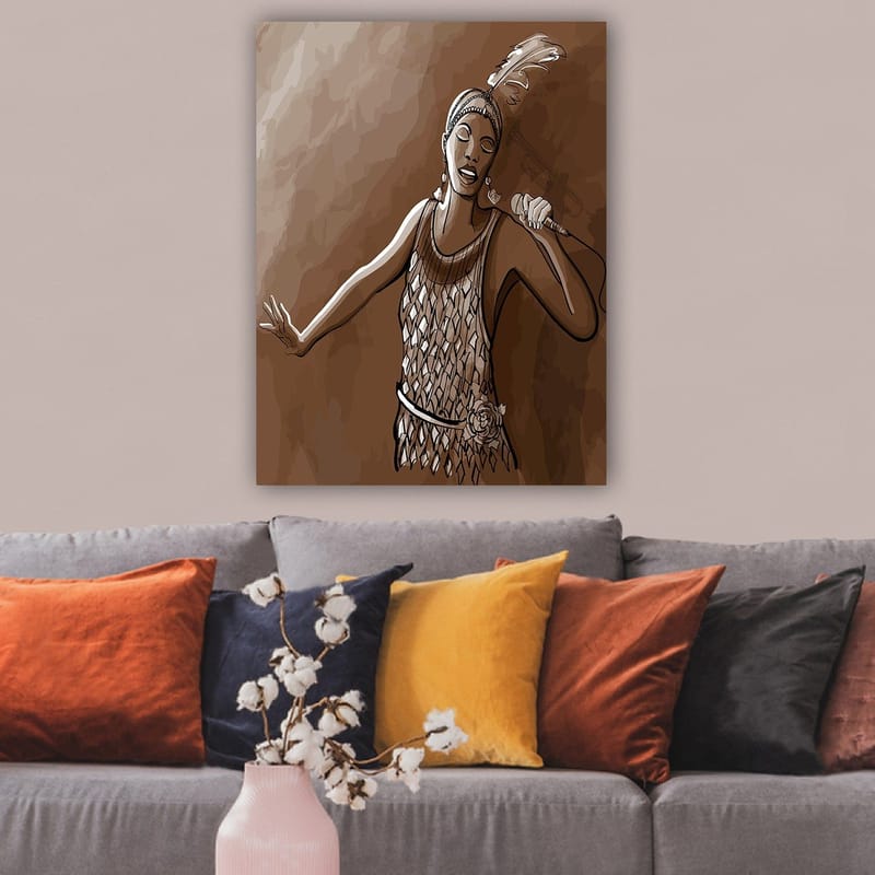 Lerretsbilde 70x100 cm - Sanger i glitrende kjole fremfører en kraftfull sang - Brun / Beige / Hvit - Innredning - Bilder & kunst - Lerretsbilder