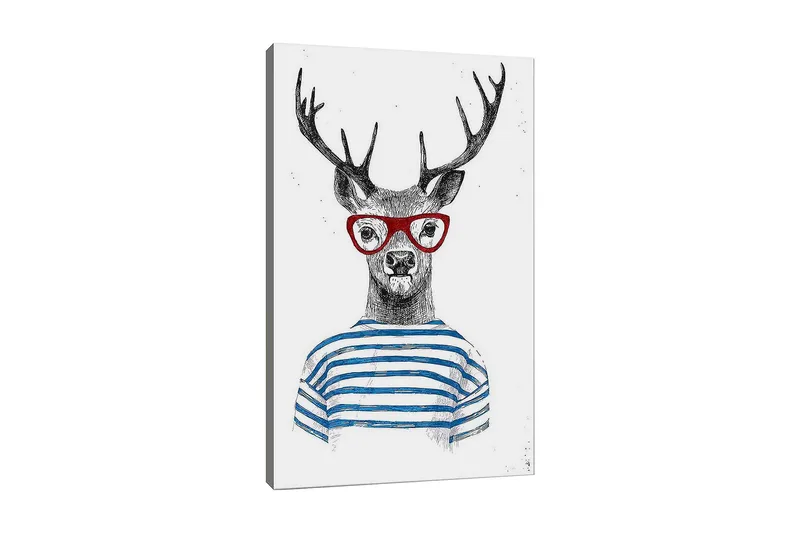 Lerretsbilde 70x100 cm - Stilisert elg med briller og stripete genser, Svart / Rød / Blå