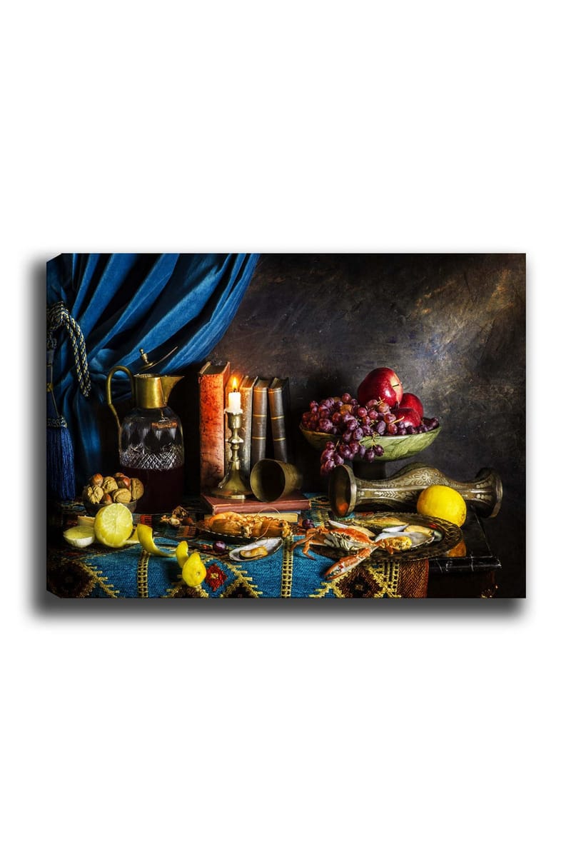 Lerretsbilde 70x100 cm - Stilleben med frukt, bøker og en mugge, som skaper en rik og innbydende atmosfære - Mørk blå / Rød / Grønn - Innredning - Bilder & kunst - Lerretsbilder