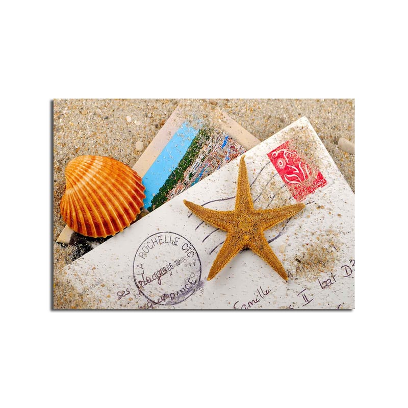 Lerretsbilde 70x100 cm - Strandinspirert komposisjon med sjøstjerne og skjell på et postkort - Oransje / Beige / Hvit - Innredning - Bilder & kunst - Lerretsbilder