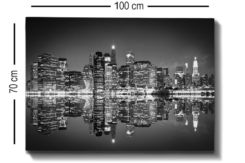 Lerretsbilde 70x100 cm - Svart-hvitt bysilhuett med refleksjoner i vannet - Svart / Hvit / Grå - Innredning - Bilder & kunst - Lerretsbilder