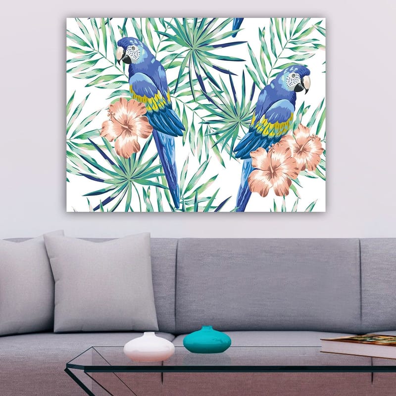Lerretsbilde 70x100 cm - To fargerike papegøyer omgitt av tropiske planter og blomster - Blå / Grønn / Rosa - Innredning - Bilder & kunst - Lerretsbilder