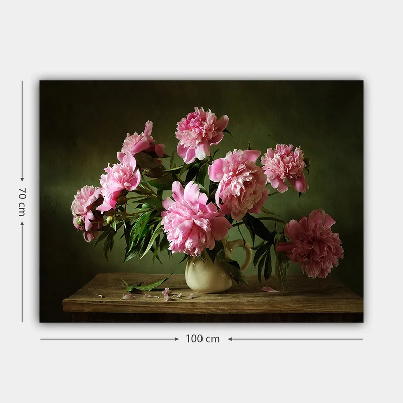 Lerretsbilde 70x100 cm - Vakker bukett med peoner i en potte som står på et bord - Rosa / Grønn - Innredning - Bilder & kunst - Lerretsbilder