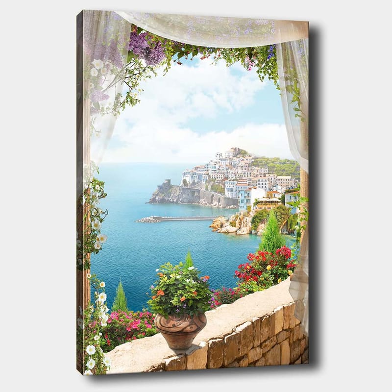 Lerretsbilde 70x100 cm - Vakker utsikt over en kystby med fargerike hus og blomstrende planter, sett gjennom en åpen vindusåpning - Blå / Grønn / Hvit - Innredning - Bilder & kunst - Lerretsbilder