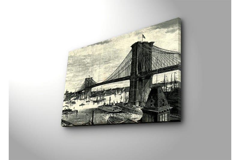 Lerretsbilde 70x45 cm - Oversikt over bro med bysilhuett og båter i vannet - Svart / Grå / Hvit - Innredning - Bilder & kunst - Lerretsbilder
