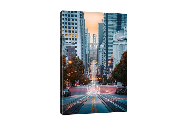 Lerretsbilde - Bygate med utsikt over en bro i bakgrunnen, Blå / Oransje / Grå