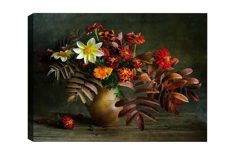 Lerretsbilde - Fargerik blomsterbukett i en keramisk vase, Rød / Oransje / Grønn