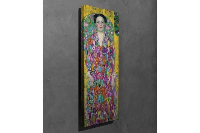 Lerretsbilde - Fargerik kvinne i blomsterkjole omgitt av en grønn bakgrunn - Gul / Grønn / Rosa - Innredning - Bilder & kunst - Lerretsbilder