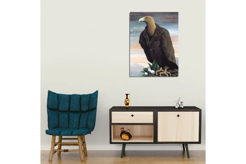 Lerretsbilde - Humanisert ørn i dress som står på en klippe - Mørk brun / Grønn / Lys blå - Innredning - Bilder & kunst - Lerretsbilder