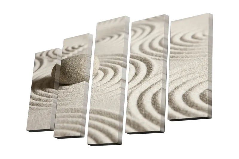 Lerretsbilde i 5 deler 82x50 cm - Harmonisk komposisjon av sand med en rund stein i fokus - Sandbeige / Lys grå - Innredning - Bilder & kunst - Lerretsbilder