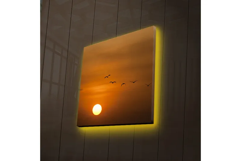 Lerretsbilde med LED-belysning 28x28 cm - Solnedgang med flygende fugler - Oransje / Gul / Svart - Innredning - Bilder & kunst - Lerretsbilder