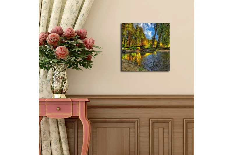 Lerretsbilde med LED-belysning 28x28 cm - Vakkert høstlandskap med fargerike trær ved en speilblank elv - Grønn / Oransje / Blå - Innredning - Bilder & kunst - Lerretsbilder