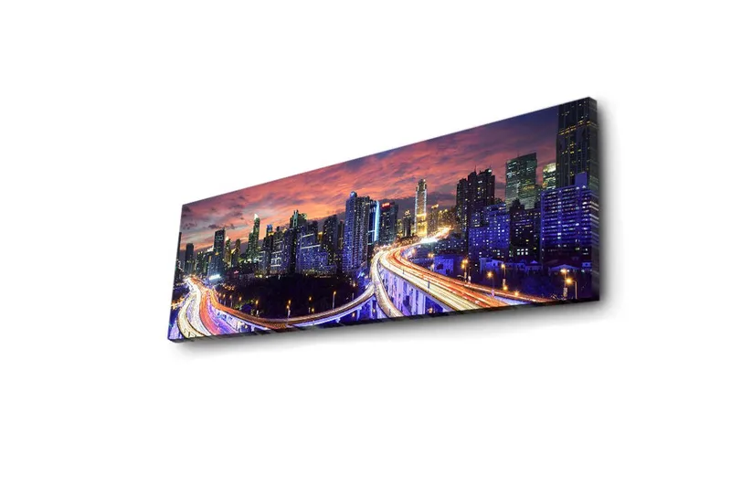 Lerretsbilde med LED-belysning 30x90 cm - Bysilhuett i skumringen med lysstråler fra veiene - Mørk blå / Oransje / Lilla - Innredning - Bilder & kunst - Lerretsbilder