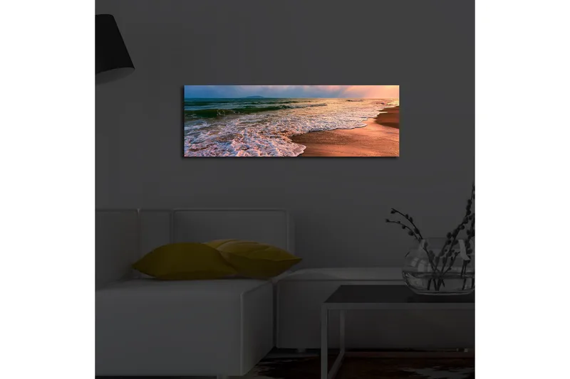 Lerretsbilde med LED-belysning 30x90 cm - Vakker strand med solnedgang og myke bølger - Blå / Oransje / Beige - Innredning - Bilder & kunst - Lerretsbilder
