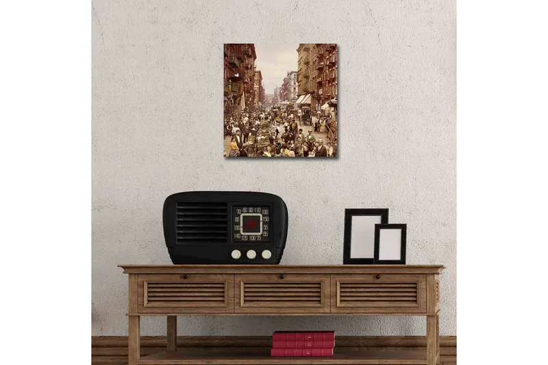 Lerretsbilde med LED-belysning 40x40 cm - Livlig gate med folk og markedsboder - Brun / Beige / Grønn - Innredning - Bilder & kunst - Lerretsbilder