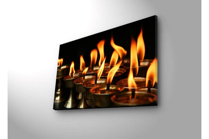 Lerretsbilde med LED-belysning 45x70 cm - Flammer fra oljelamper som sprer varme og lys - Oransje / Gull / Svart - Innredning - Bilder & kunst - Lerretsbilder
