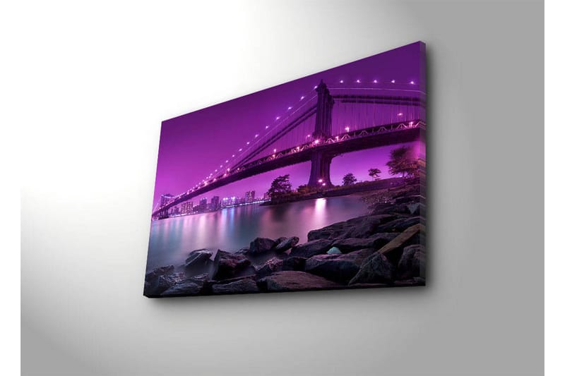 Lerretsbilde med LED-belysning 45x70 cm - Lys lilla bro som spenner over en rolig vannoverflate - Lys lilla / Mørkegrå / Svart - Innredning - Bilder & kunst - Lerretsbilder