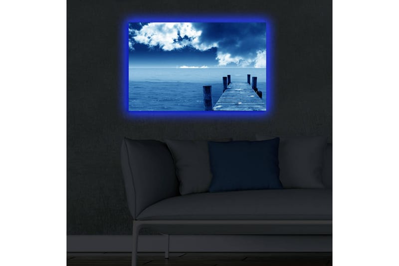 Lerretsbilde med LED-belysning 45x70 cm - Stilleben av en brygge som strekker seg ut over et blått hav under en dramatisk himmel - Blå / Grå / Hvit - Innredning - Bilder & kunst - Lerretsbilder