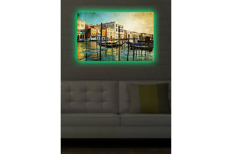 Lerretsbilde med LED-belysning 45x70 cm - Vakker venetiansk kanal med fargerike bygninger og båter - Blå / Oransje / Grønn - Innredning - Bilder & kunst - Lerretsbilder