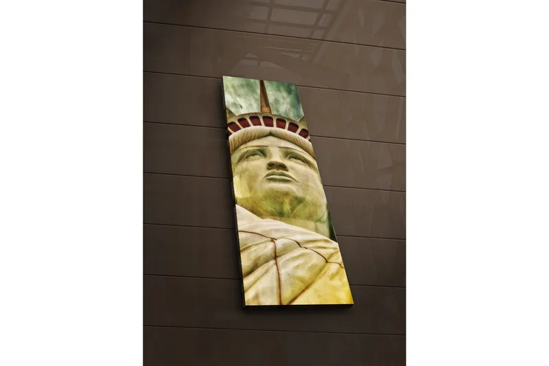 Lerretsbilde med LED-belysning 90x30 cm - Frihetsgudinnen med fokus på ansiktet og kronen - Grønn / Gul / Rød - Innredning - Bilder & kunst - Lerretsbilder