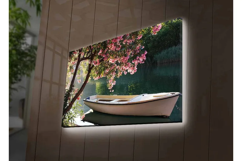 Lerretsbilde med LED-belysning - Båt ved en blomstrende trekant ved vannet - Rosa / Grønn / Hvit - Innredning - Bilder & kunst - Lerretsbilder