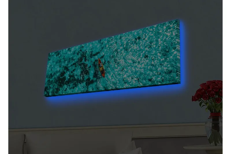 Lerretsbilde med LED-belysning - Kajakkpadling over turkis vann, Turkis / Mørk blå / Rød