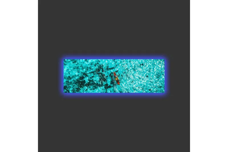 Lerretsbilde med LED-belysning - Kajakkpadling over turkis vann - Turkis / Mørk blå / Rød - Innredning - Bilder & kunst - Lerretsbilder